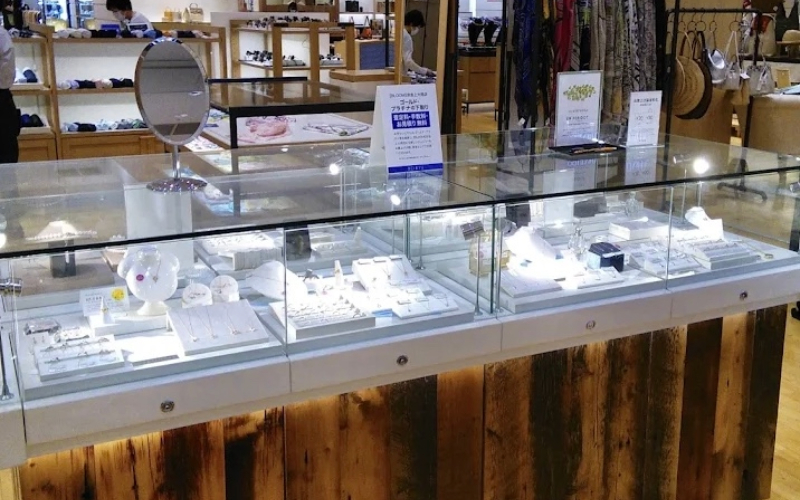 横浜の結婚指輪ブランド「BLOOM」